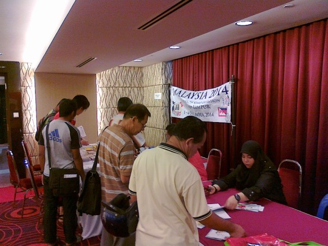 Designer 2 Tri Nation